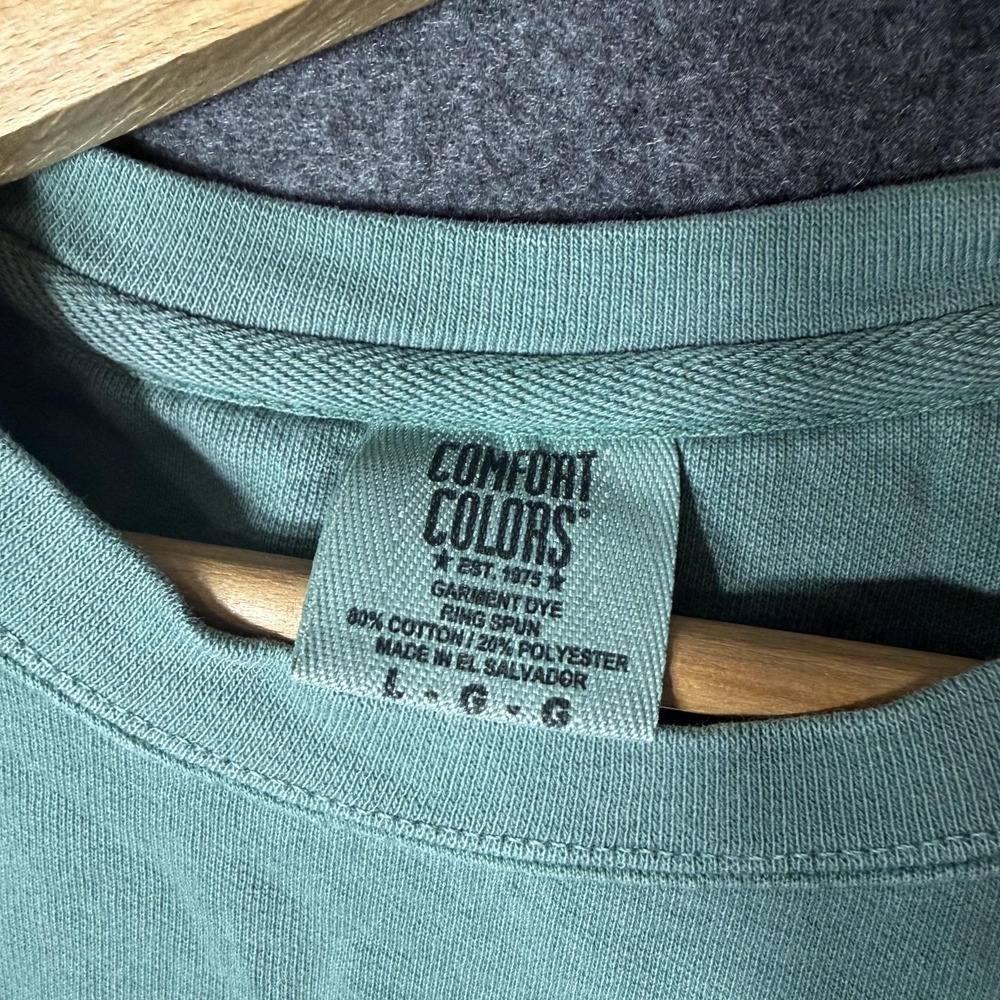 Shop Kristin Jones SKJ Comfort Colors Sweatshirt Large Green Lucky Me - Picture 2 of 4